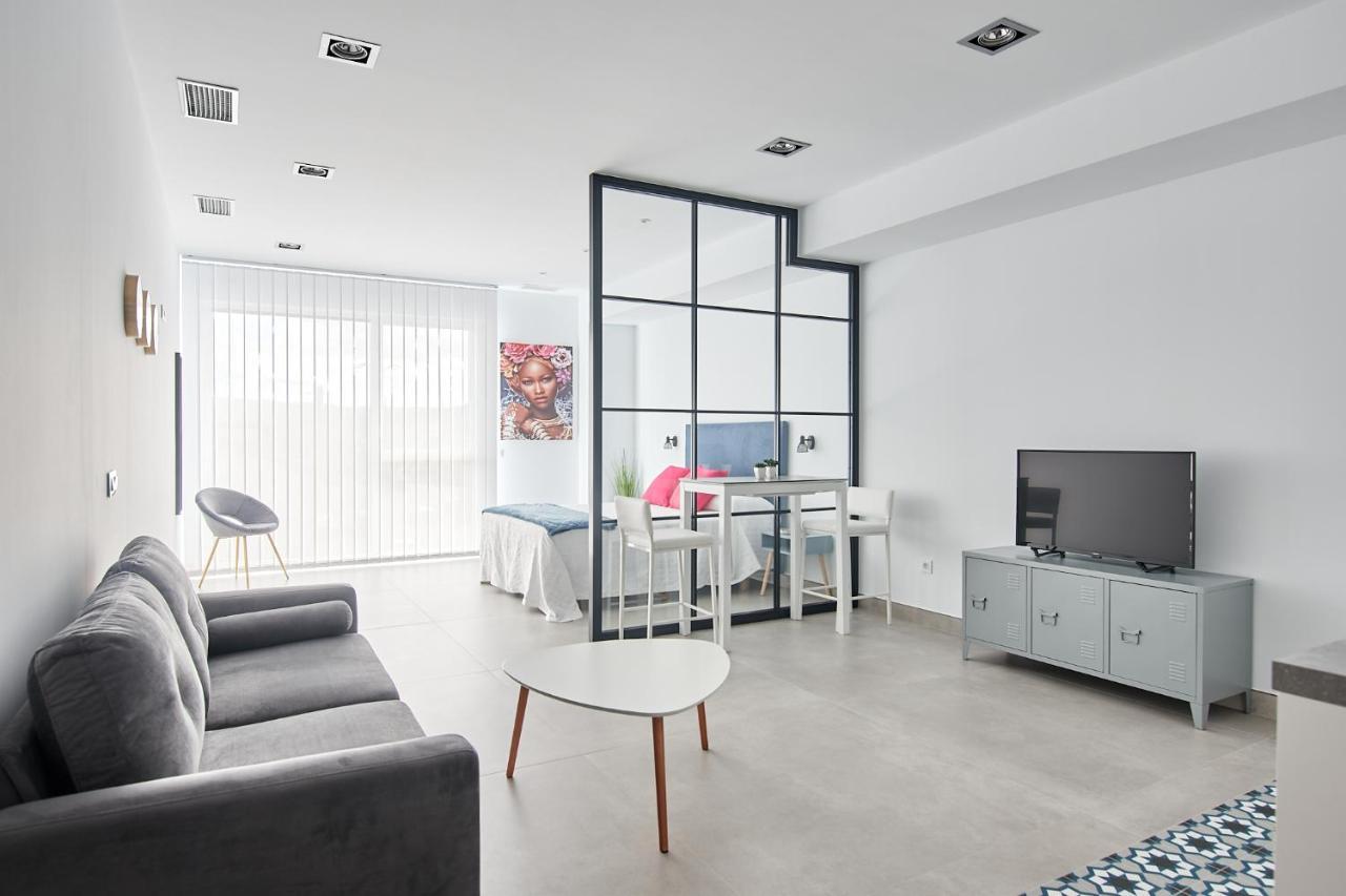 9 Nidos Centrica Suites - Nuevo Plasencia Exteriér fotografie