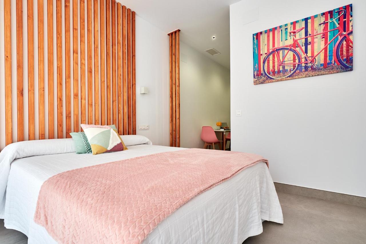 9 Nidos Centrica Suites - Nuevo Plasencia Exteriér fotografie